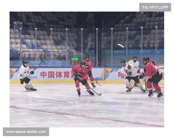 哈尔滨冰雪大世界开设群众冰球联赛